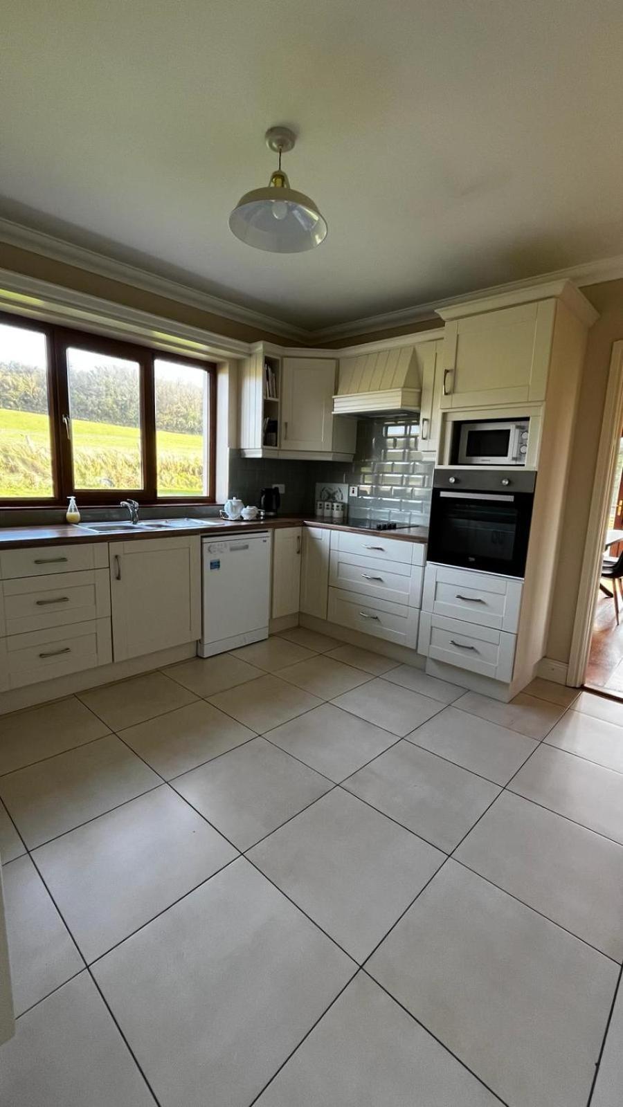 טיפרארי Barr An Chnoic Holiday Lettings מראה חיצוני תמונה