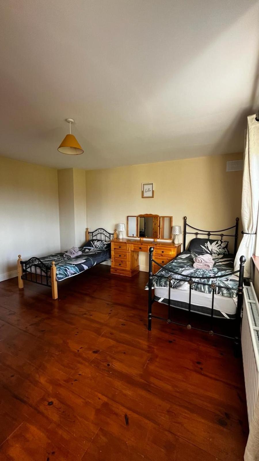 טיפרארי Barr An Chnoic Holiday Lettings מראה חיצוני תמונה
